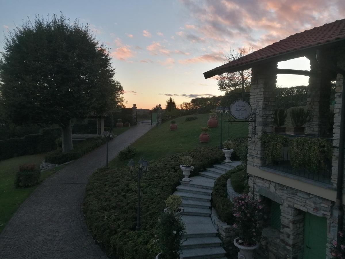 Casale Raffaello B&B Como Albese Con Cassano Exterior foto